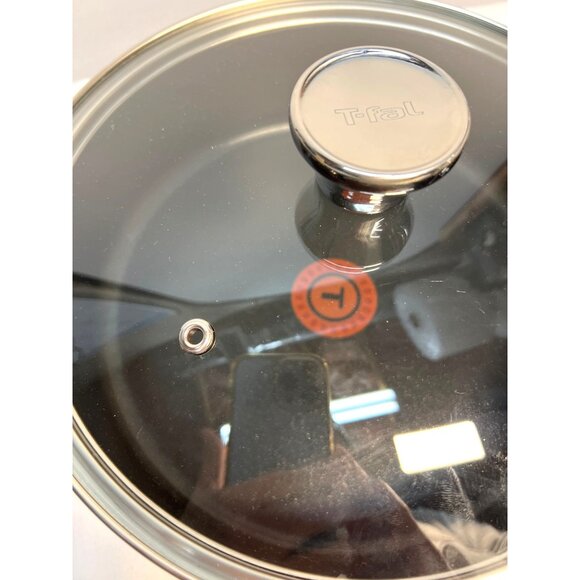 T-Fal Nonstick Fry Pan With Glass Lid 10" Diameter Aluminum Cookware - Picture 3 of 7